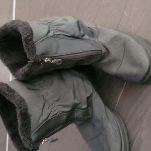 London Fog Andrea Winter Boots size 11